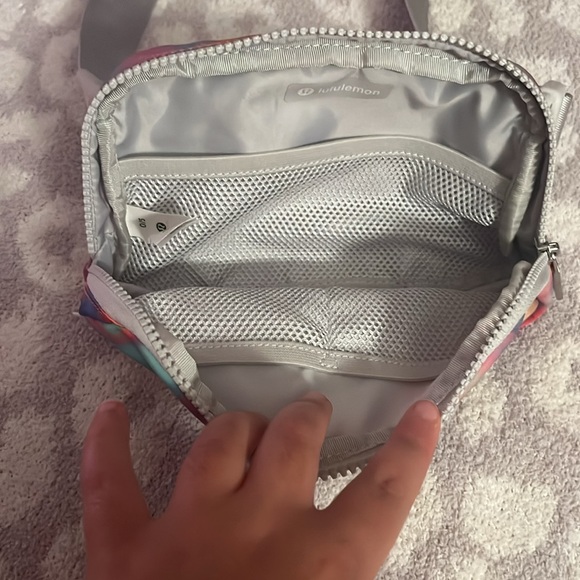 Lululemon ebb - Picture 2 of 4